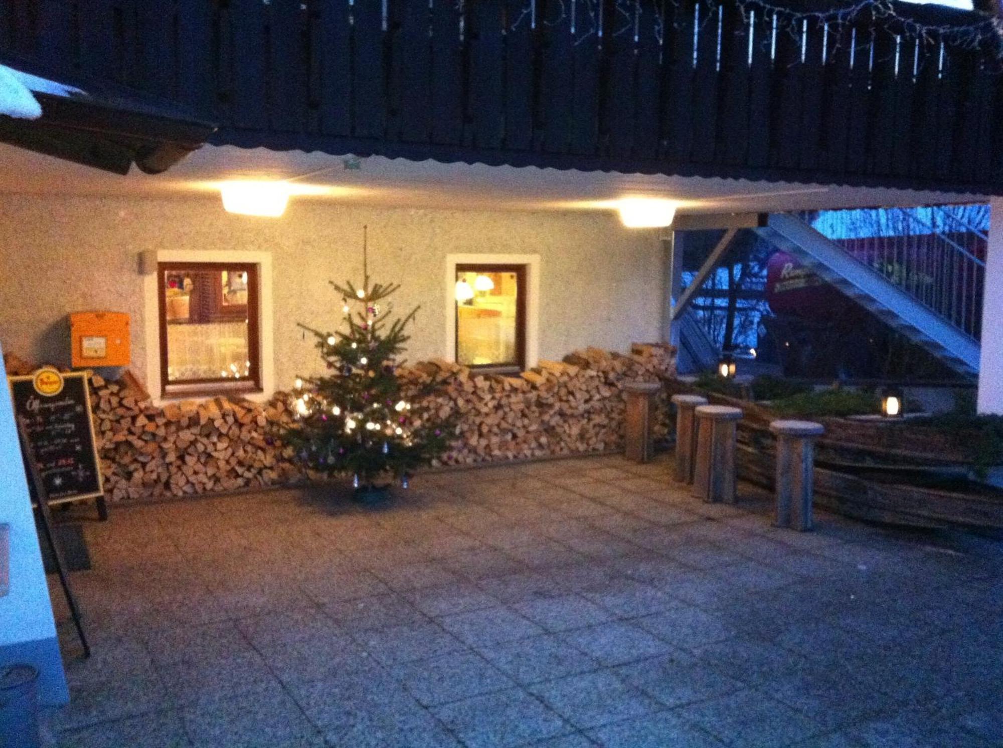 Jera Am Furtnerteich Hotel-Ristorante&Relax Mariahof Exterior foto